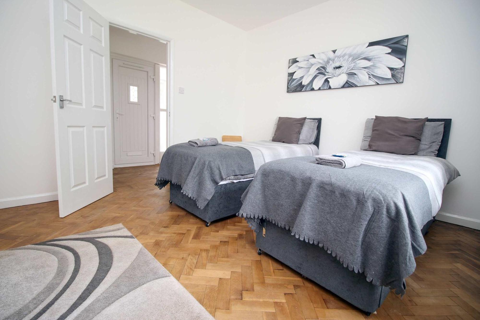 The Lockett Wonderful Large Bungalow Plympton, Plymouth Free Parking By Staystaycations Extérieur photo